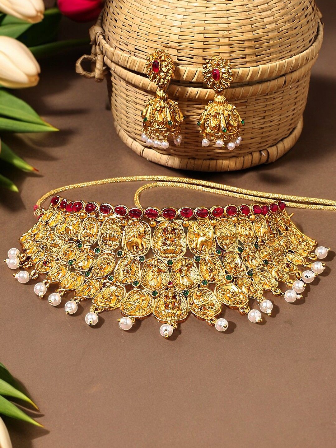 

Anouk Gold Toned Stone Studded & Beaded Temple Jewellery Set