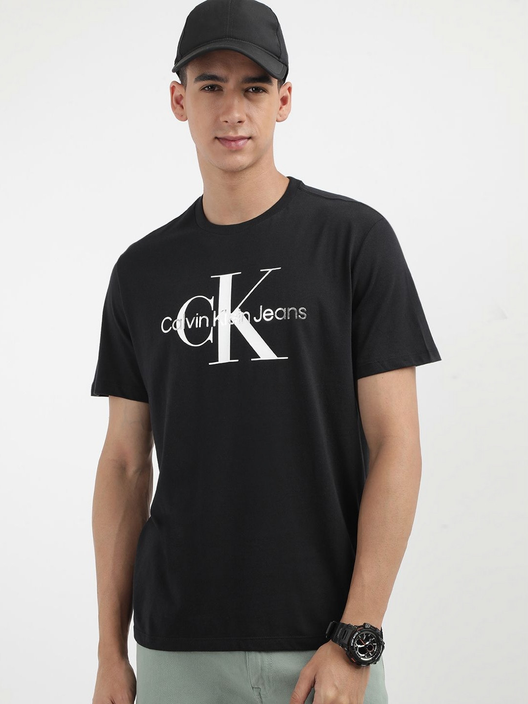 

Calvin Klein Jeans Men Typography Printed Round Neck Cotton T-shirt, Black