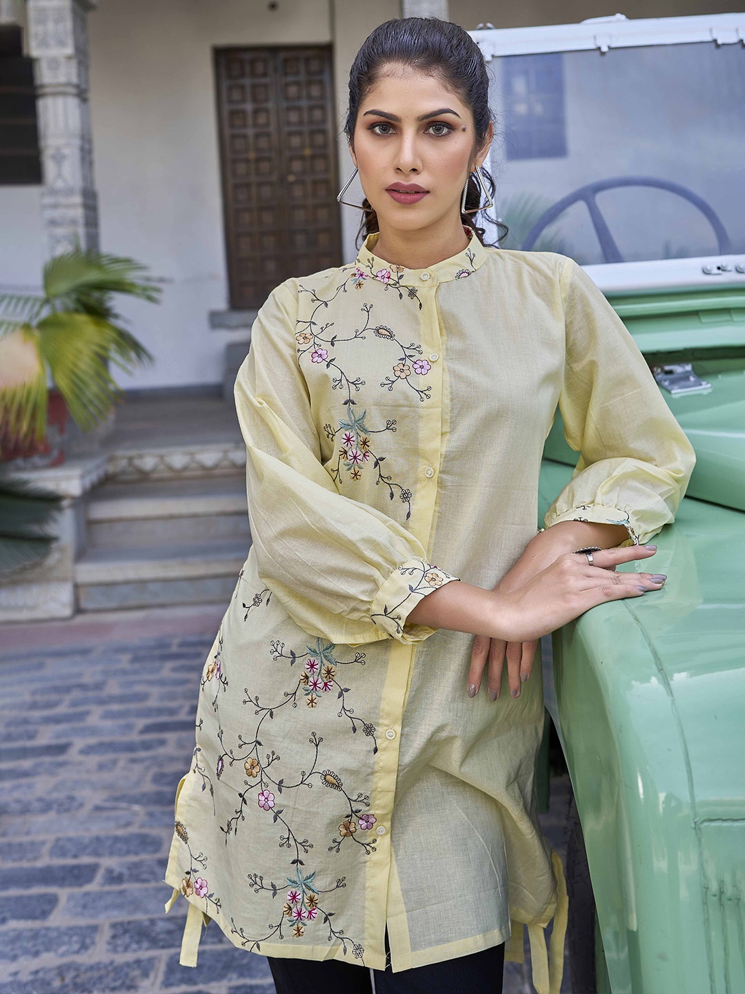 

PEACH PIPER Floral Embroidered Cotton Shirt Dress, Yellow