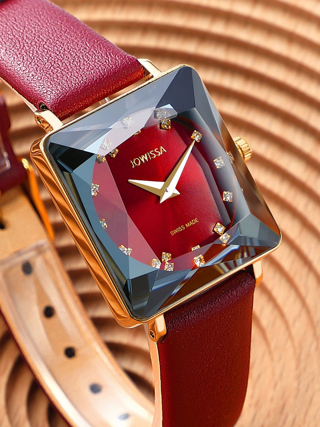 

JOWISSA Women Swiss Made Facet Princess Quartz Dial Analog Watch J8.062.M, Red