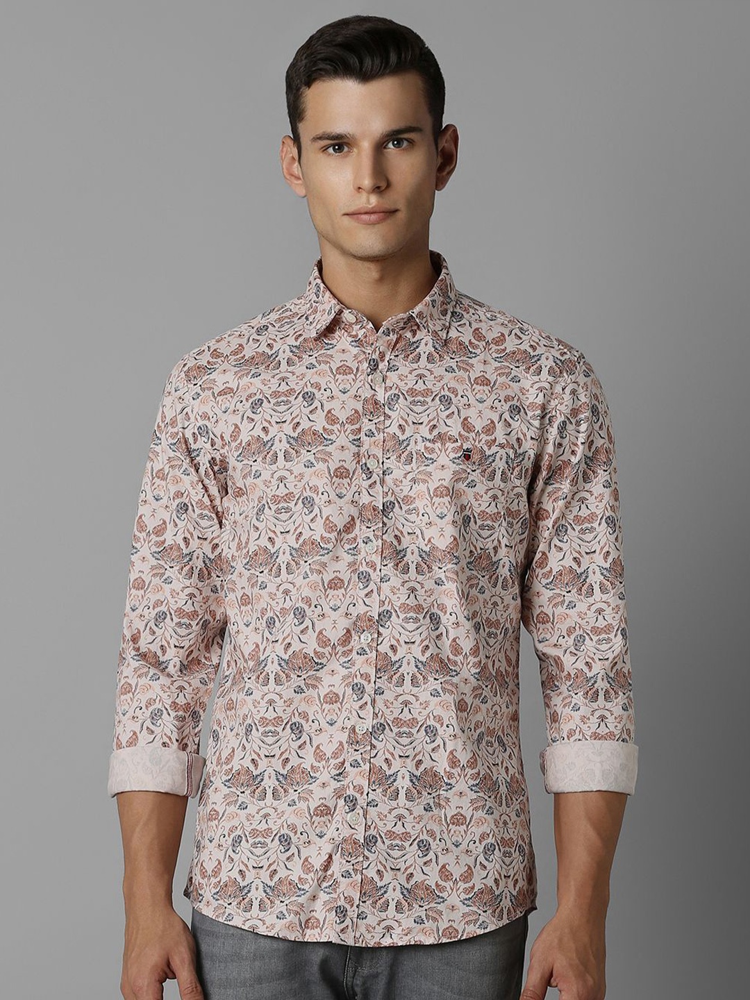 

Louis Philippe Jeans Men Slim Fit Floral Opaque Printed Casual Shirt, Beige
