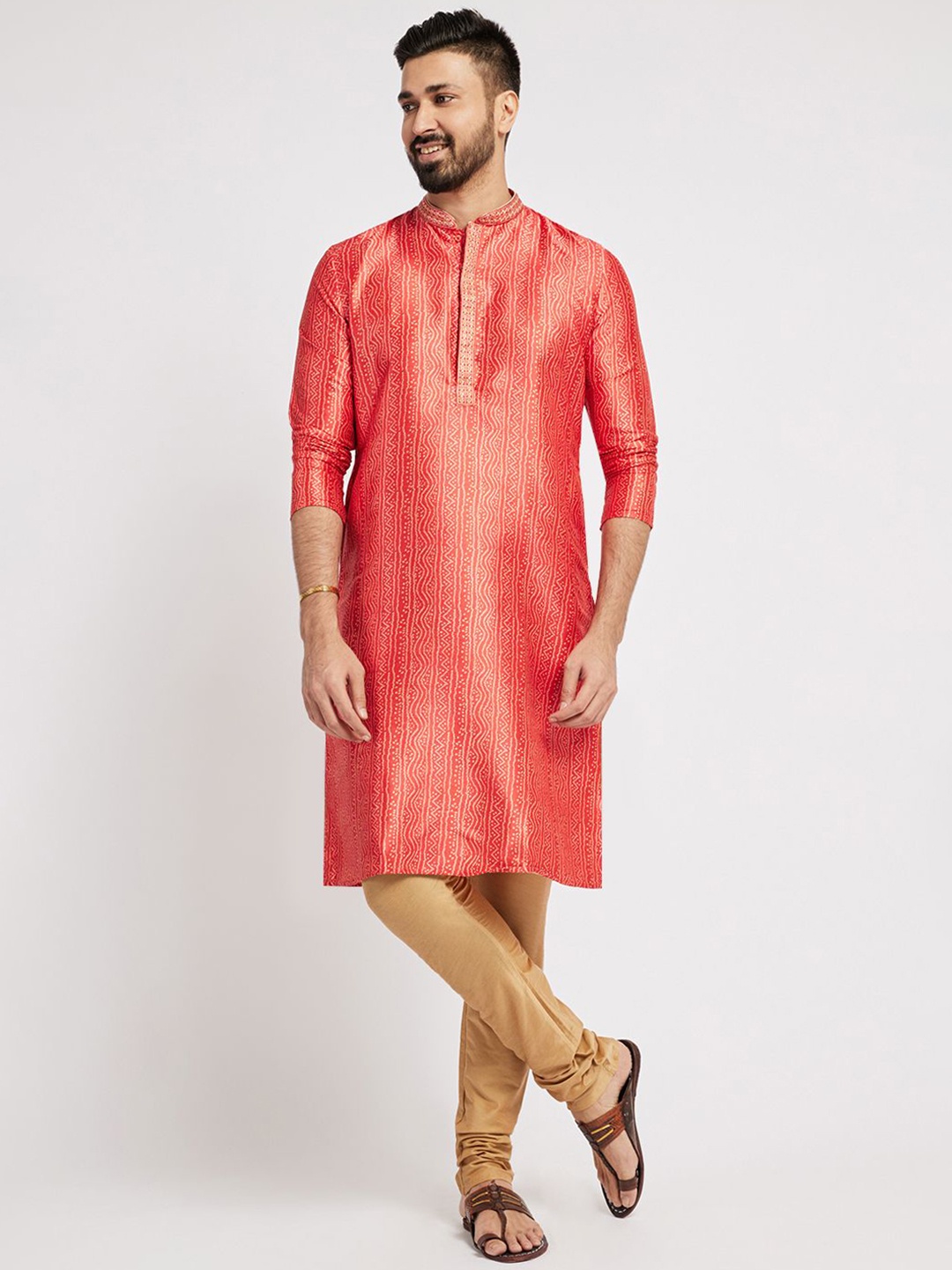 

Ethnic India Mandarin Collar Printed Straight Kurta, Red