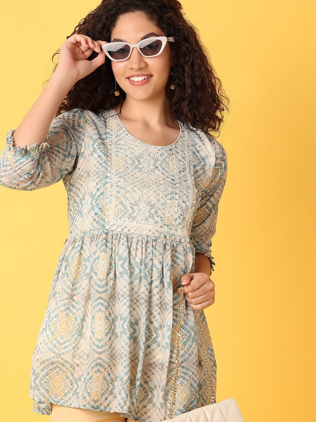 

V-Mart Floral Embroidered Pure Georgette Kurti, Beige