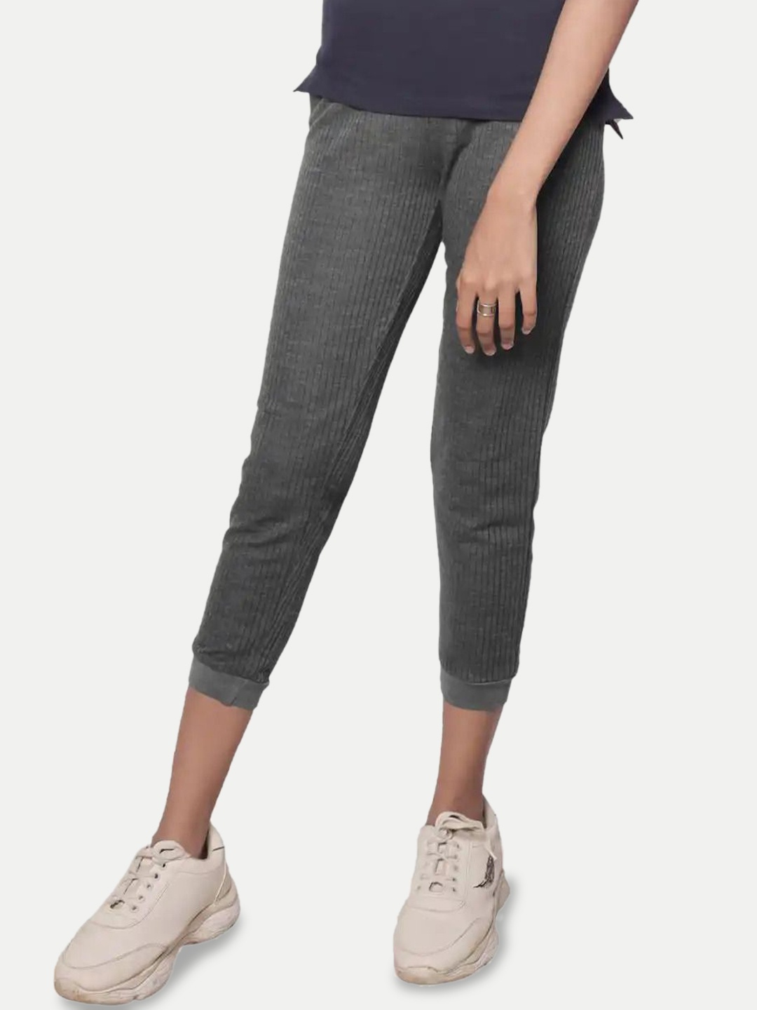 

BAESD Girls Mid-Rise Slim Fit Striped Cropped Thermal Joggers Trousers, Grey