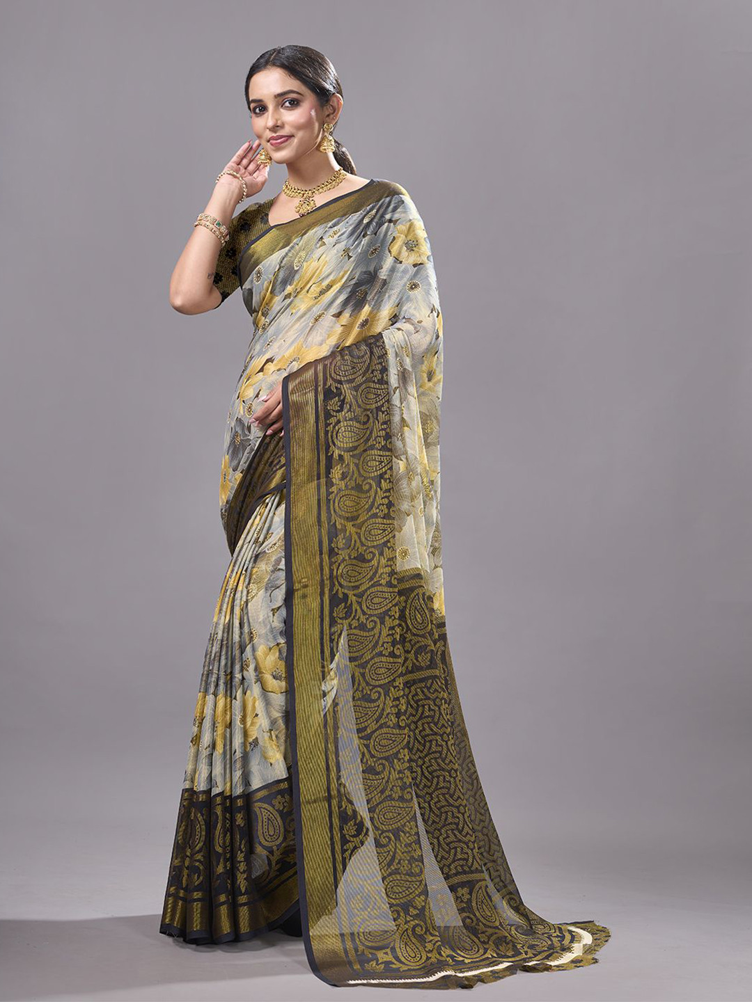 

NIRMAL CREATION Women Floral Saree, Green