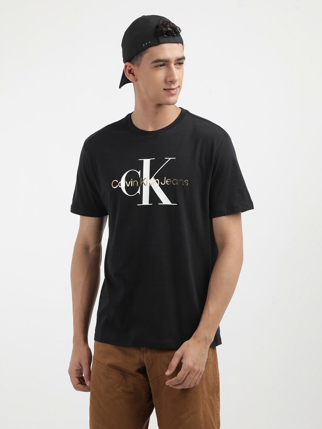 

Calvin Klein Jeans Men Typography Printed Round Neck Cotton T-shirt, Black