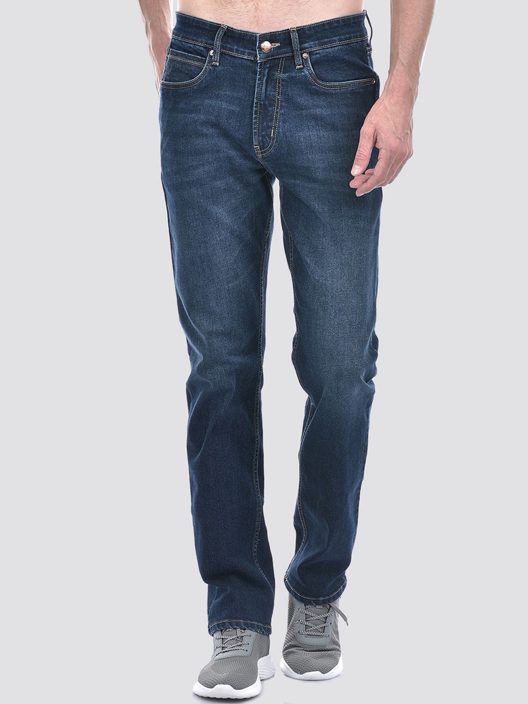 

Numero Uno Men Straight Fit Low Distress Light Fade Stretchable Jeans, Blue