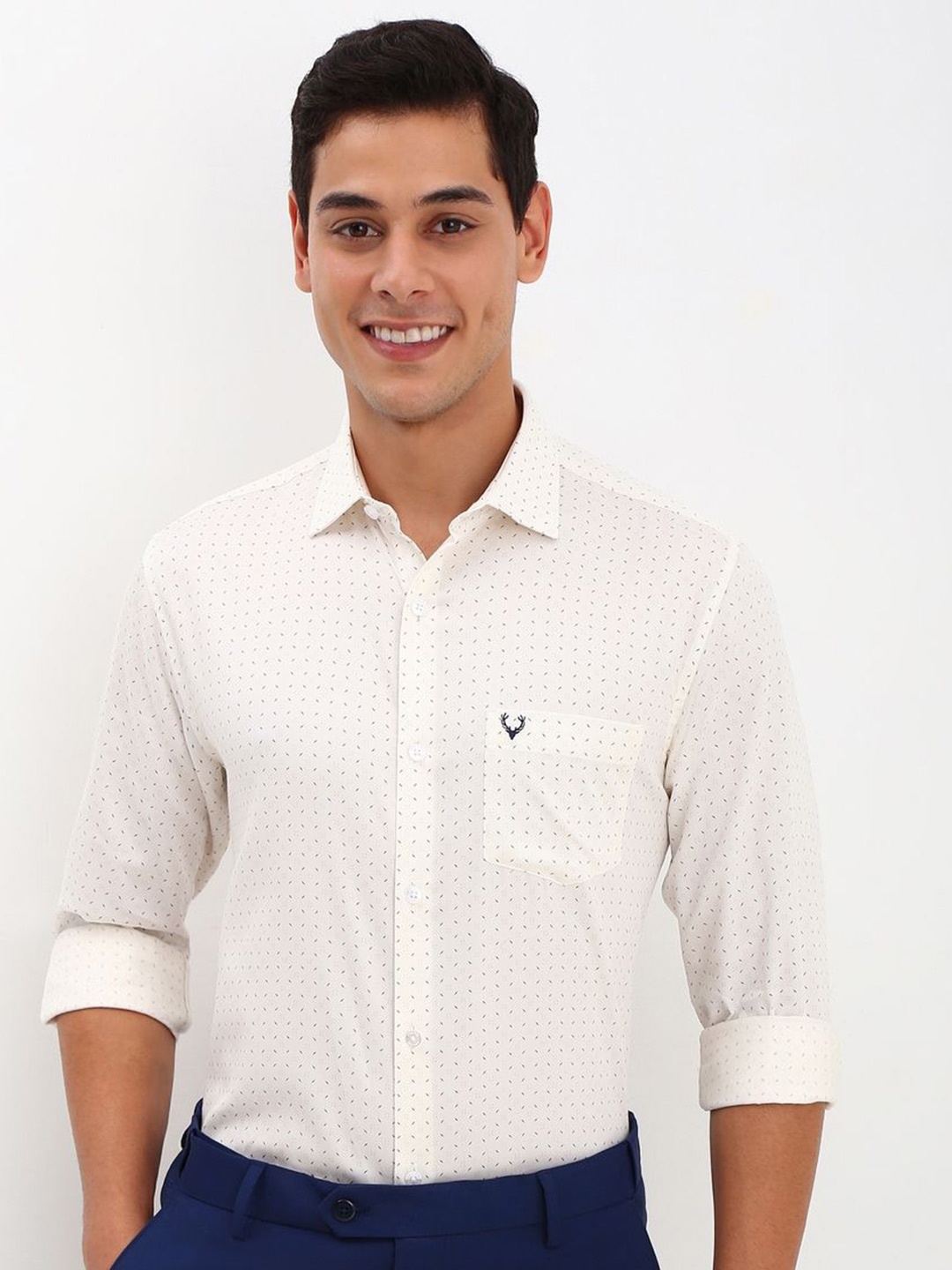 

Allen Solly Men Slim Fit Opaque Printed Formal Shirt, Cream