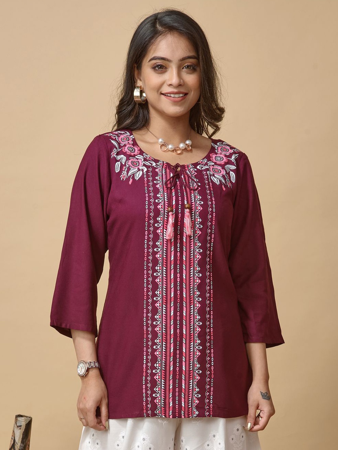 

LYRA Printed Tunic, Maroon