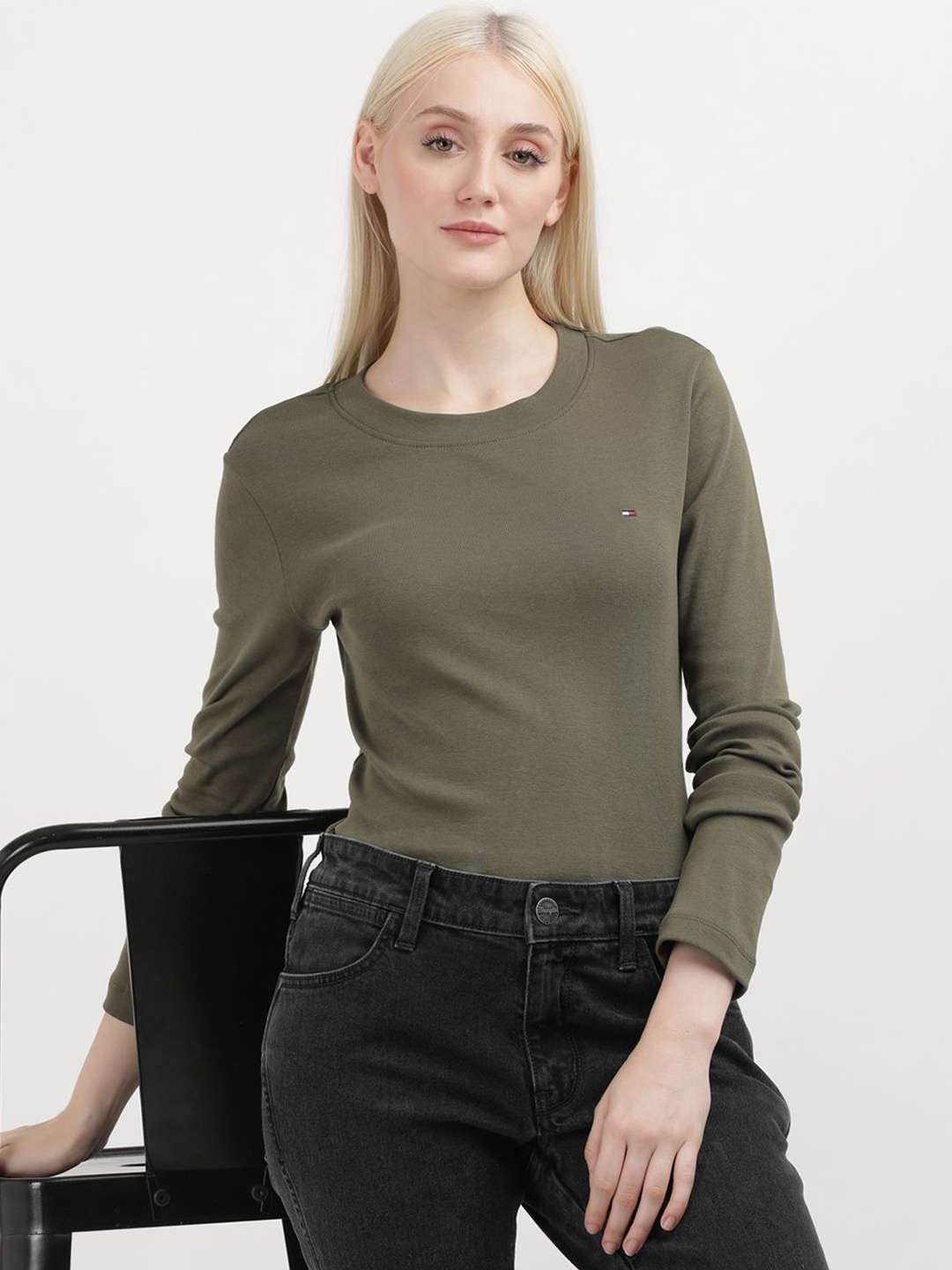 

Tommy Hilfiger Women Solid Round Neck Cotton Slim Fit T-shirt, Green