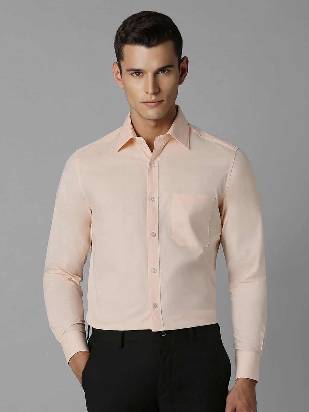 

Louis Philippe Men Opaque Formal Shirt, Peach