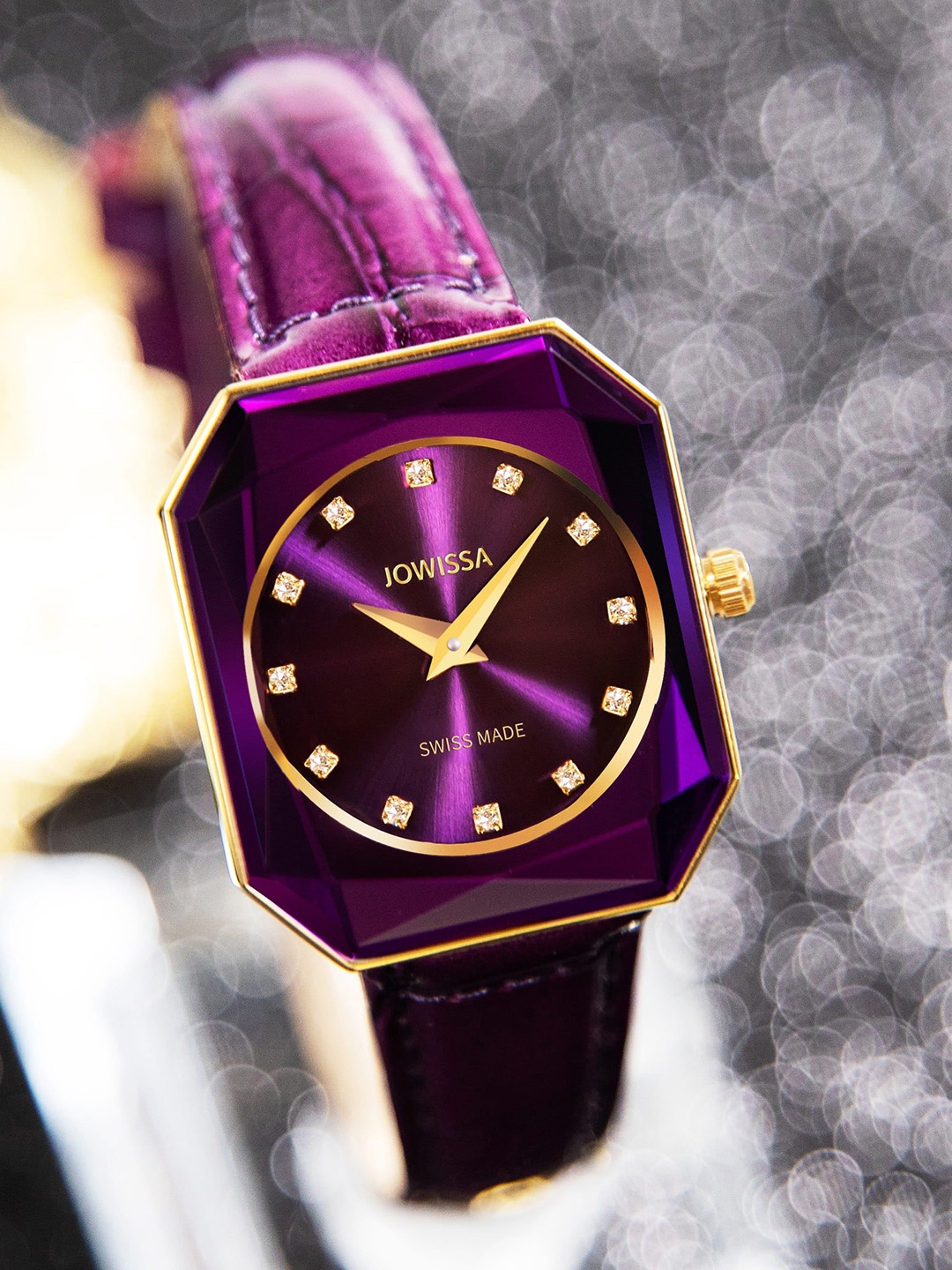 

JOWISSA Women Swiss Made Facet Radiant Quartz Dial Analog Watch J8.075.M, Purple