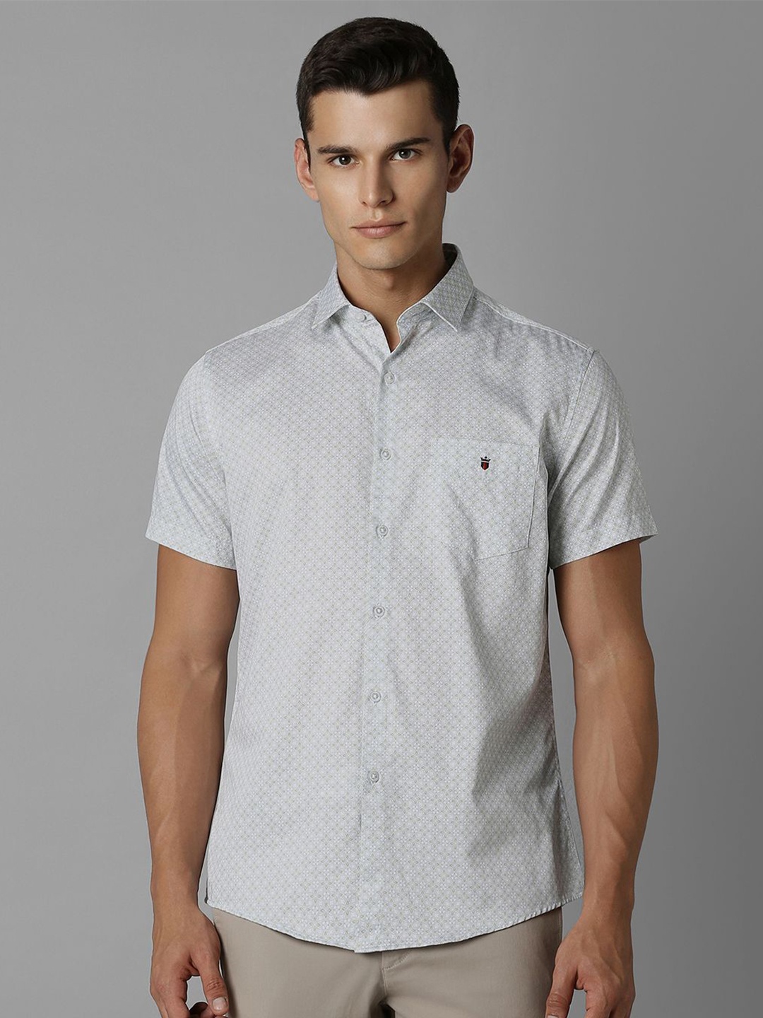 

Louis Philippe Sport Men Slim Fit Opaque Printed Casual Shirt, White