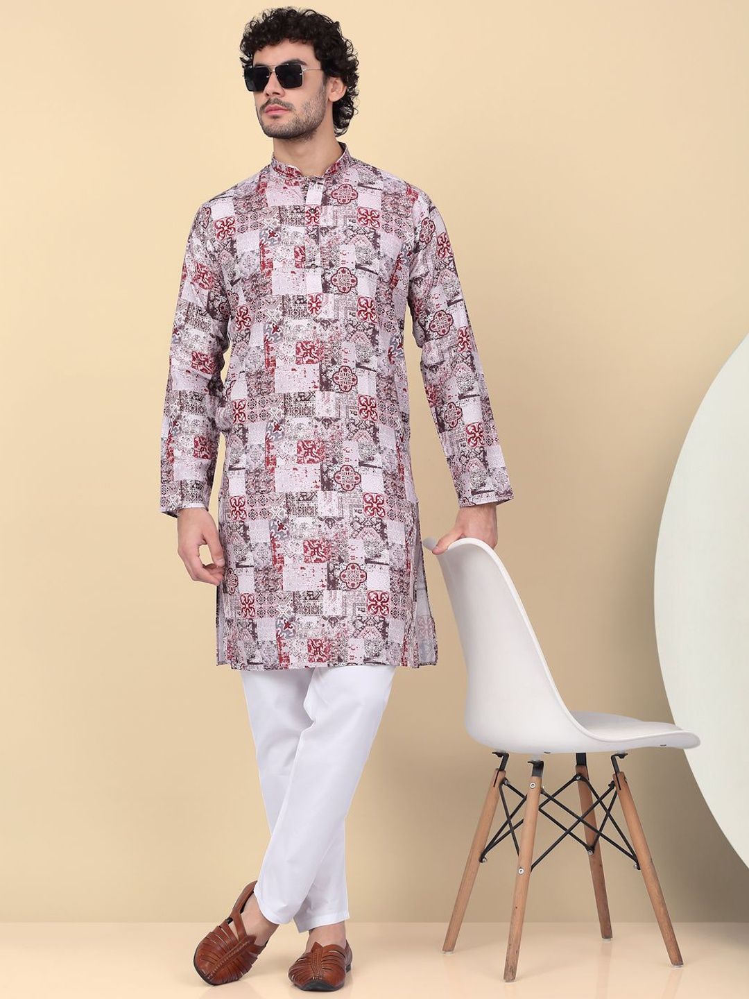 

KRAFT INDIA Abstract Printed Kurta with Pyjamas, Maroon