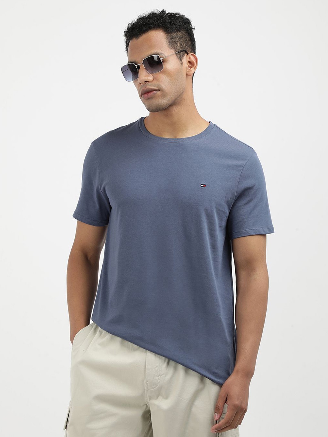 

Tommy Hilfiger Men Solid Round Neck Cotton Tshirt, Blue