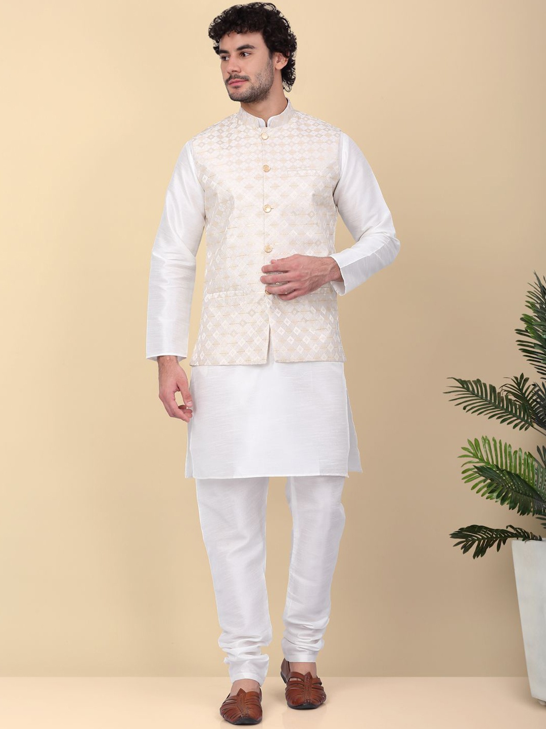 

KRAFT INDIA Ethnic Motifs Sequinned Straight Kurta With Churidar & Nehru Jacket, Cream