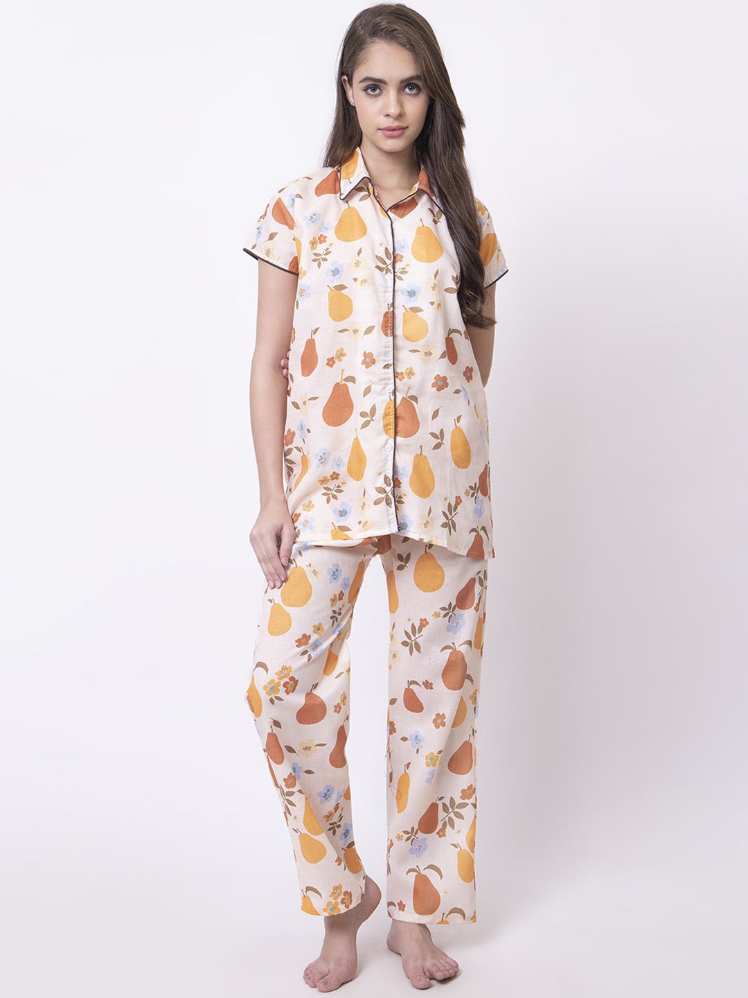 

AVYAY Women Printed Pure Cotton Night suit, Yellow