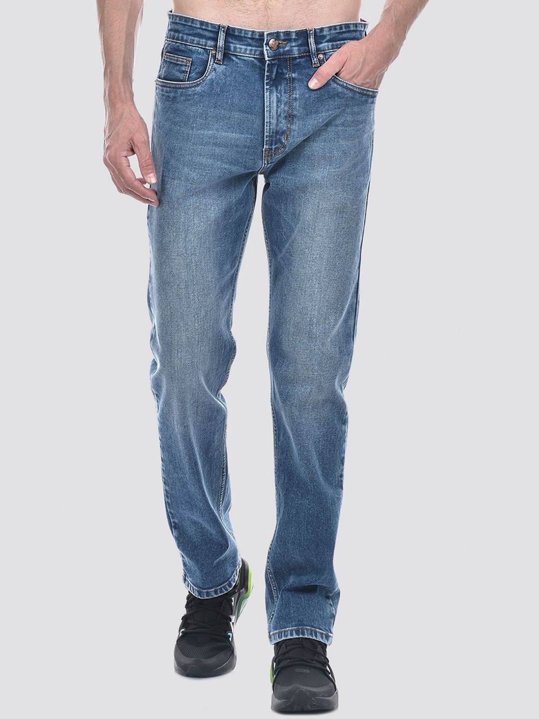 

Numero Uno Men Tapered Fit Light Fade Stretchable Jeans, Blue