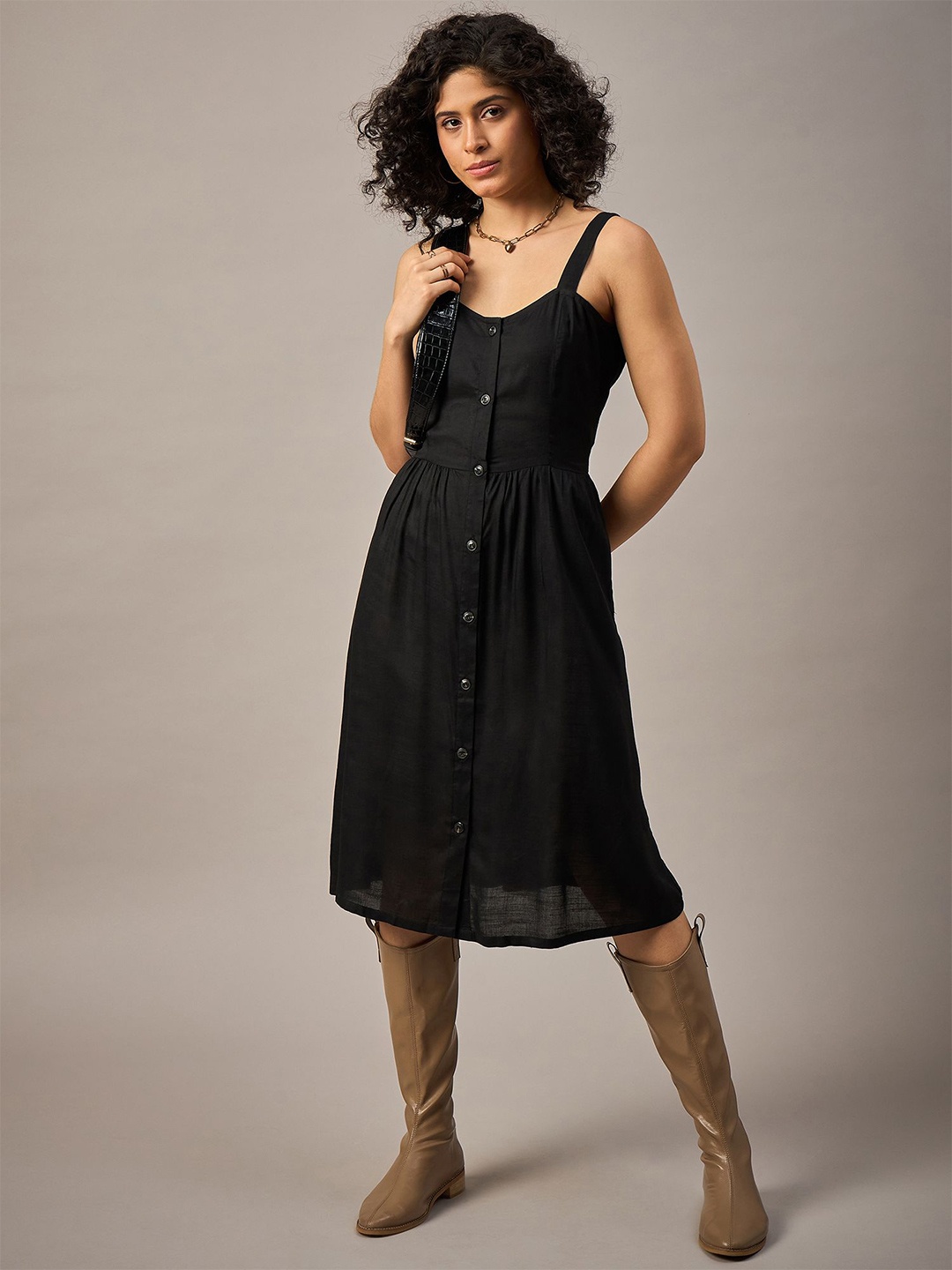 

The Roadster Lifestyle Co Women Shoulder Straps Fit & Flare Dress, Black