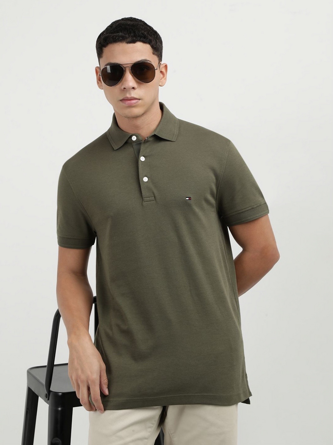 

Tommy Hilfiger Men Solid Polo Collar Cotton Slim Fit T-shirt, Green