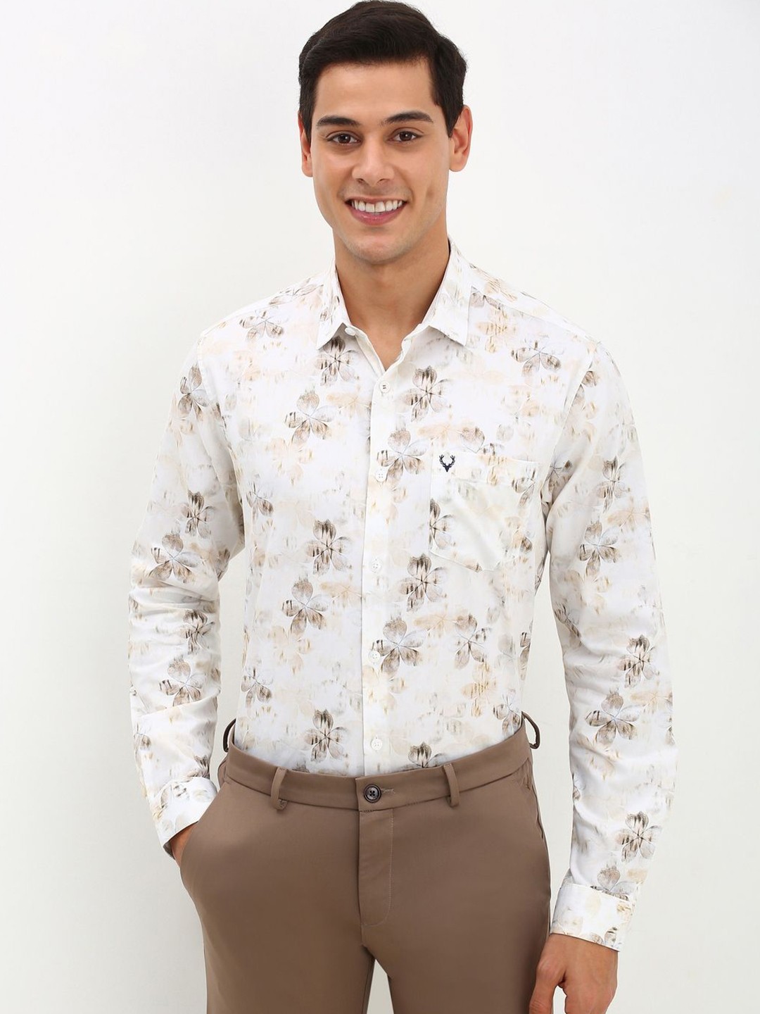 

Allen Solly Men Slim Fit Floral Opaque Printed Formal Shirt, White