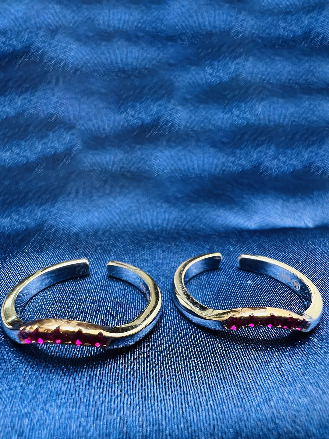 

Arte Jewels 925 Sterling Silver Cubic Zirconia Studded Toe Rings