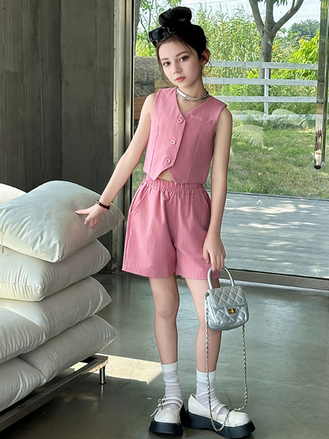 

INCLUD Girls Waistcoat with Shorts, Pink