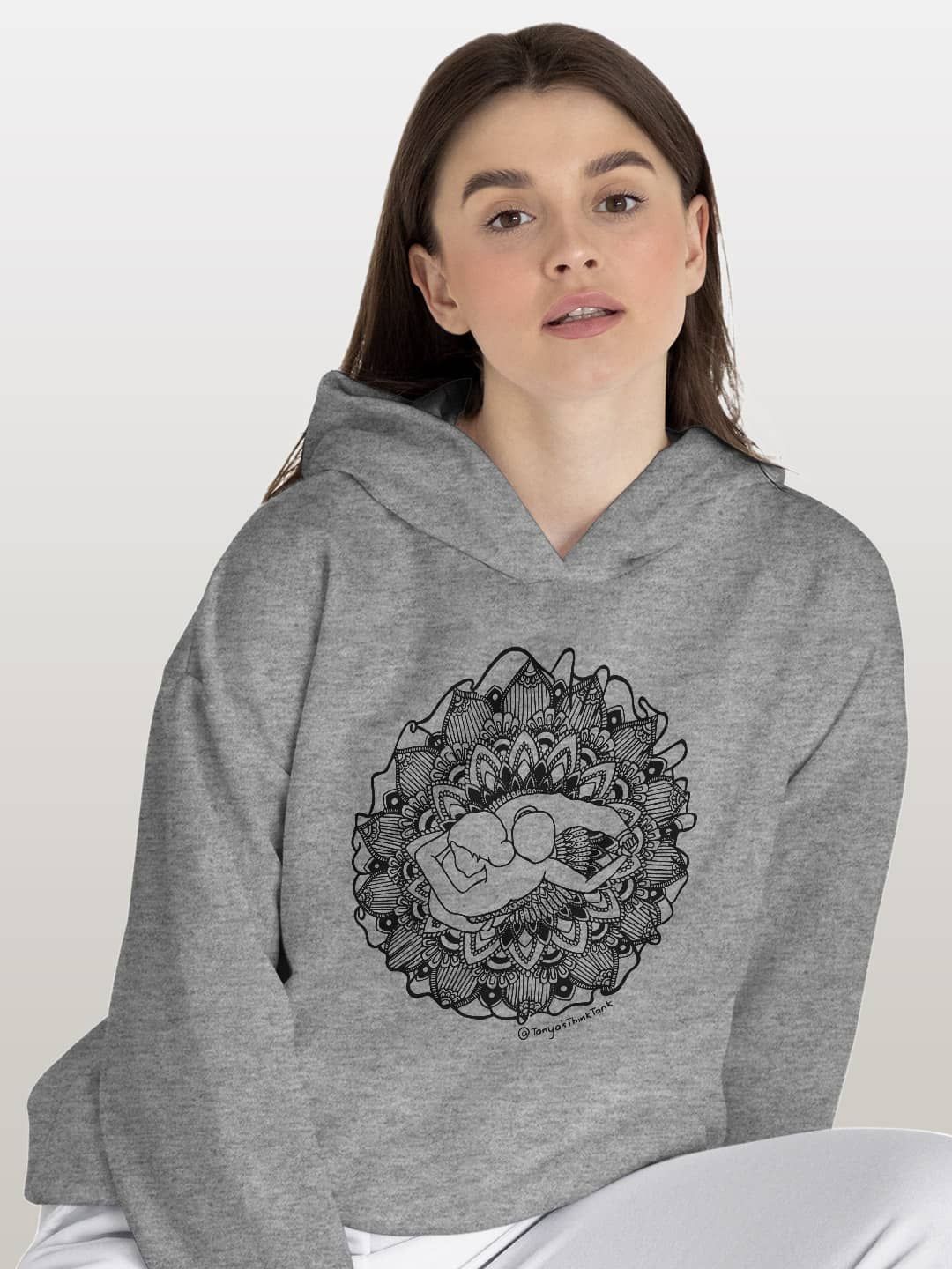 

macmerise Women Printed Hooded Sweatshirt, Grey