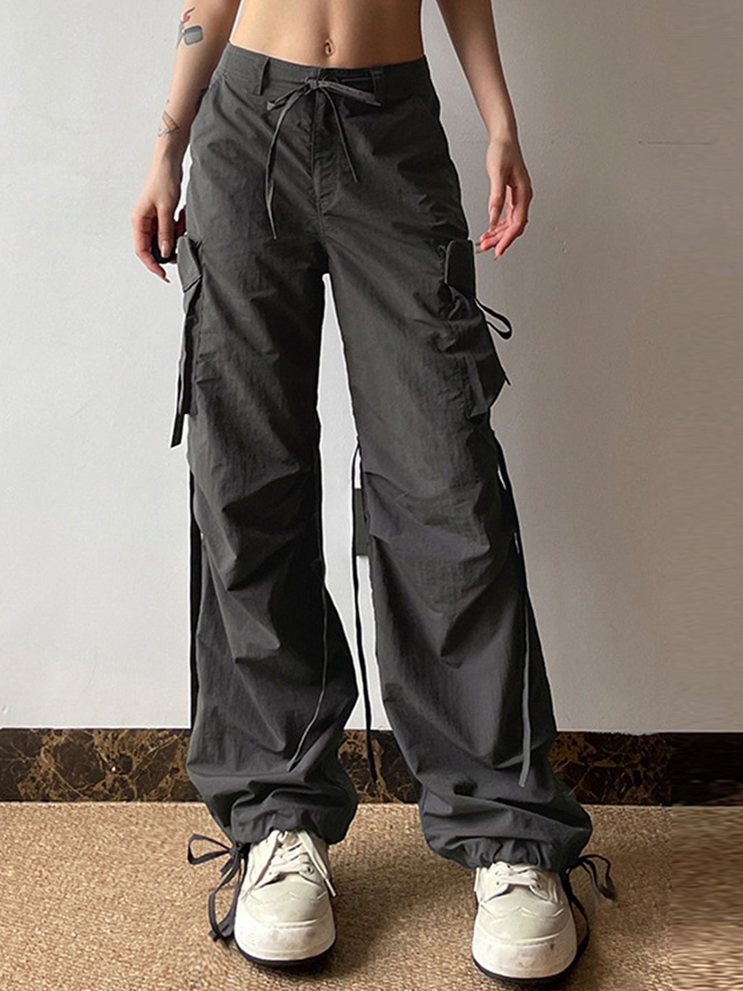 

LULU & SKY Women Straight Fit High-Rise Parachute Trousers, Grey