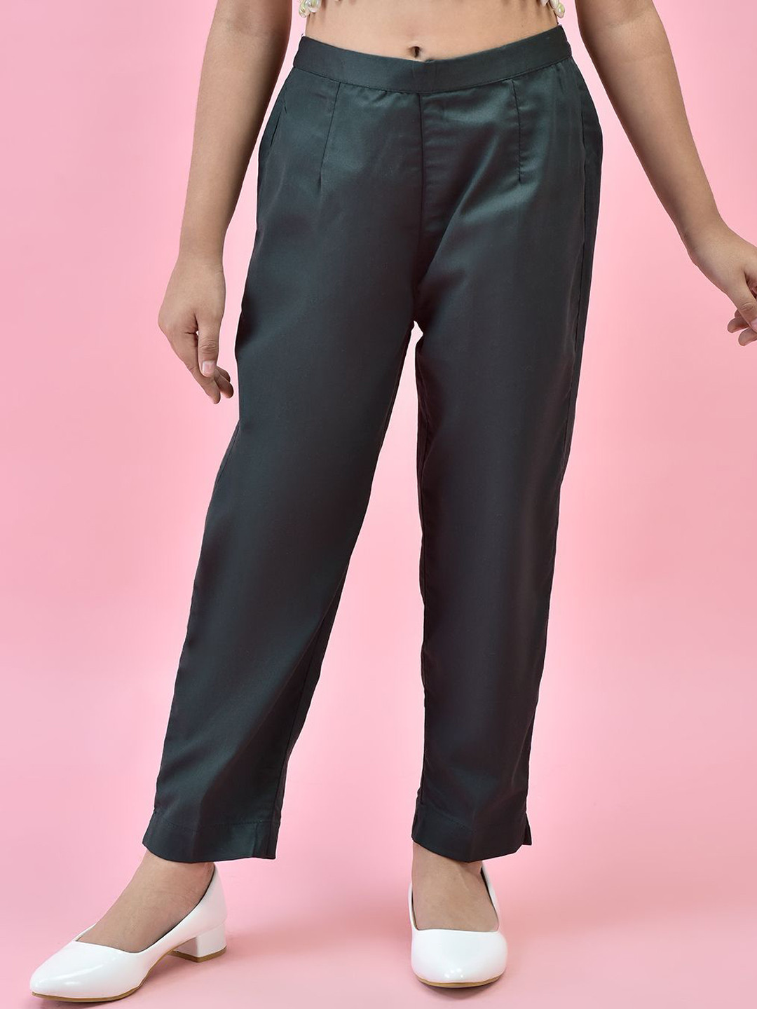 

Juniper Girls Relaxed Pleated Trousers, Green