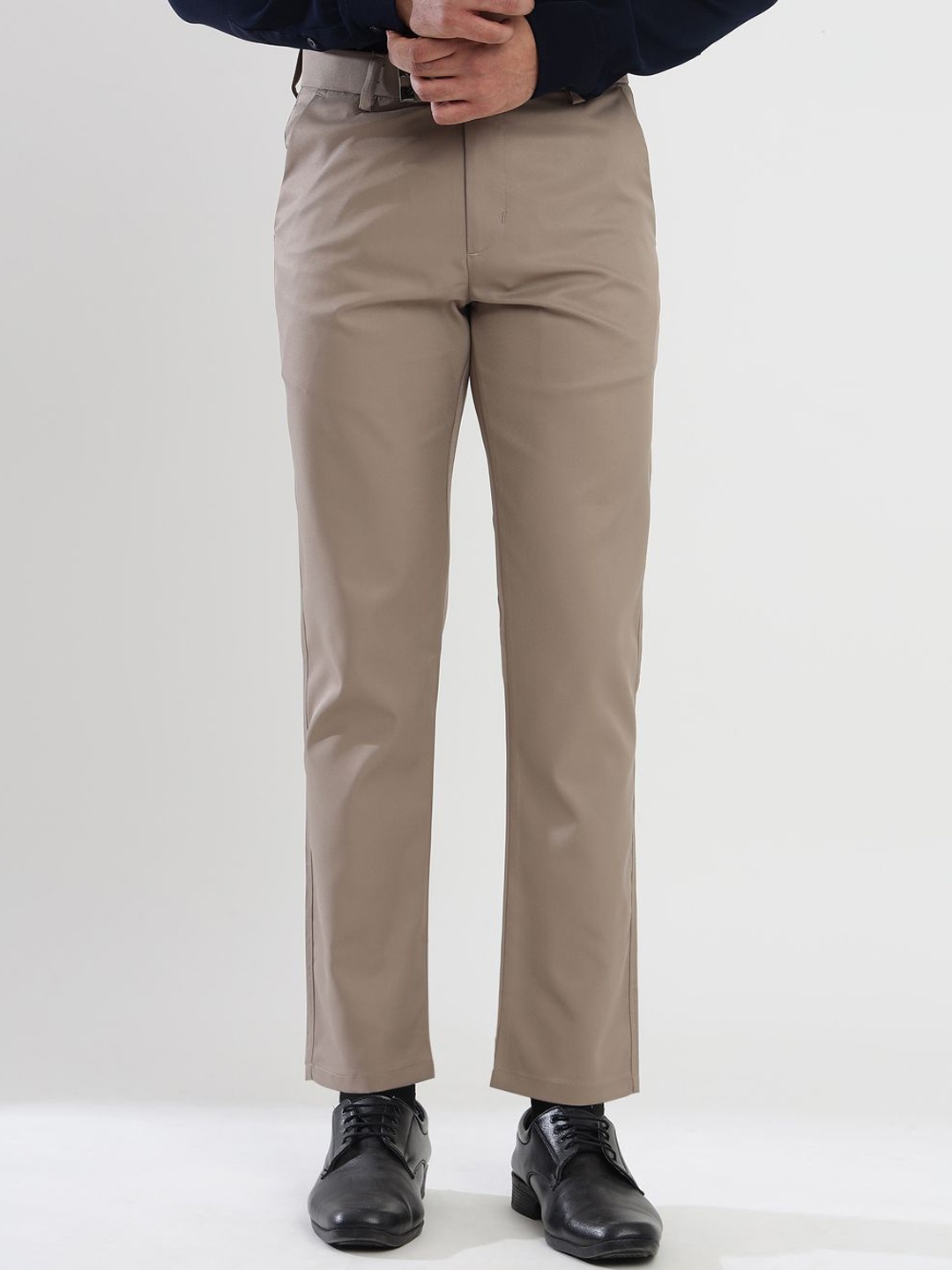 

MANTICORE Men Regular Fit Mid-Rise Formal Trousers, Beige