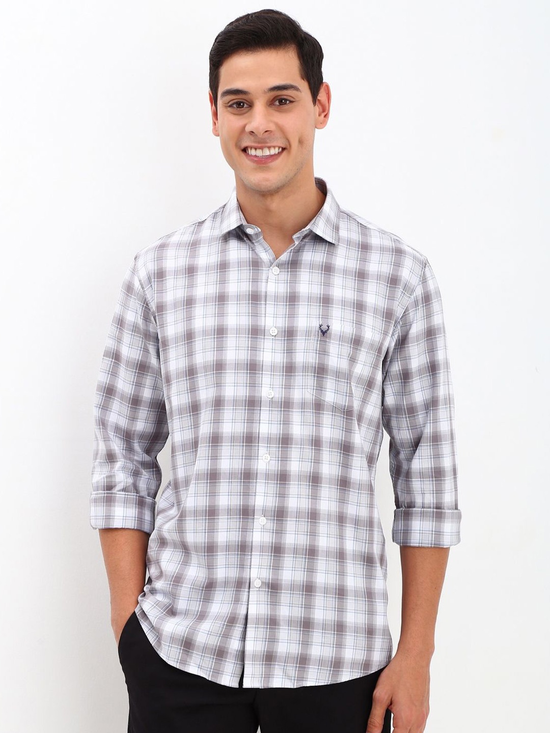 

Allen Solly Men Slim Fit Opaque Checked Casual Shirt, White