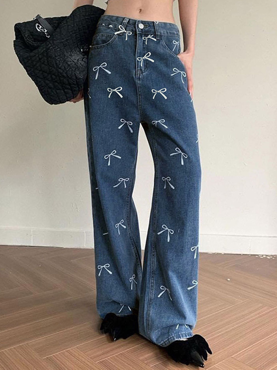 

LULU & SKY Women Printed Straight Fit Low-Rise Jeans, Blue