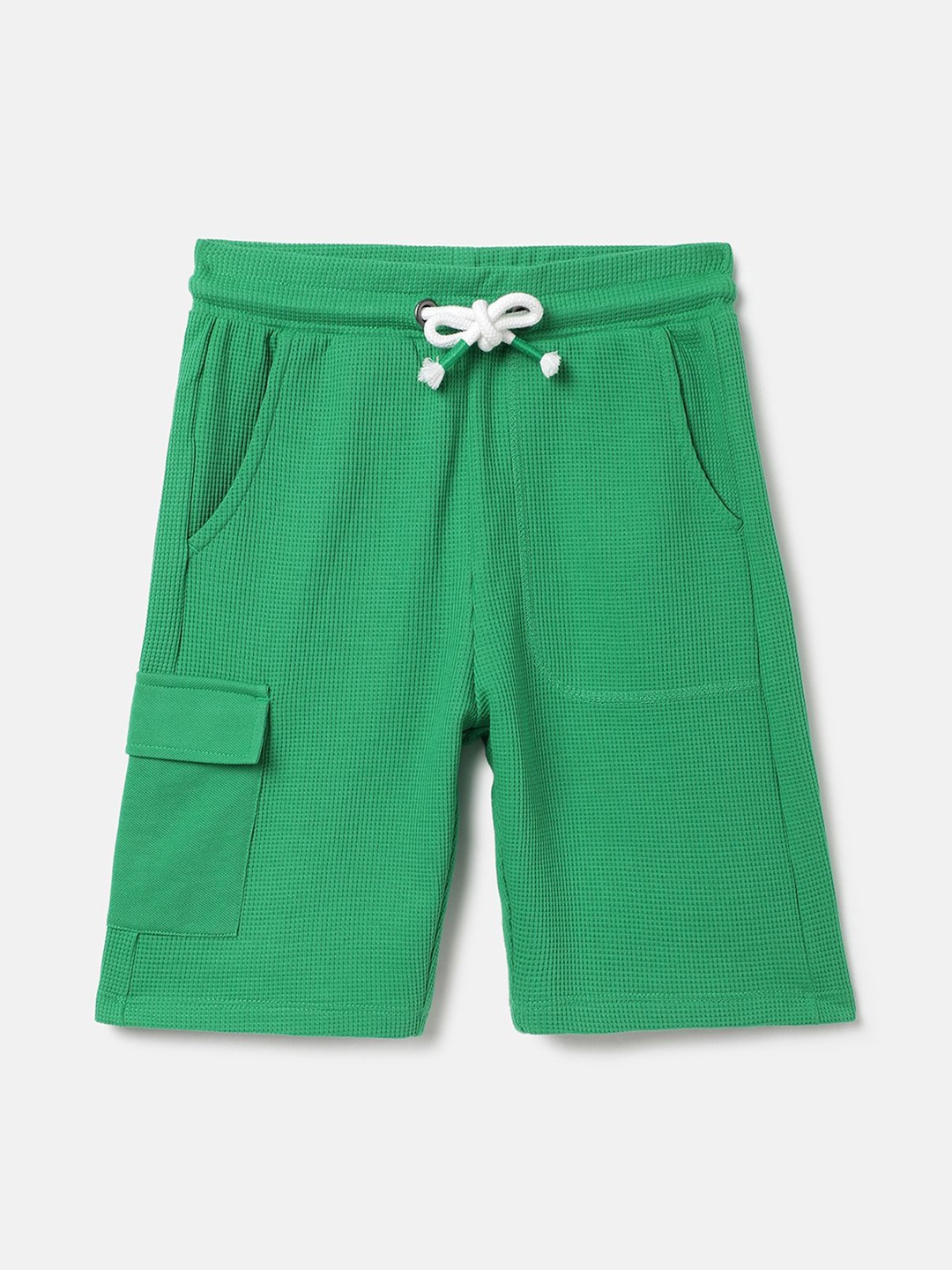 

United Colors of Benetton Boys Textured Regular Fit Shorts, Green