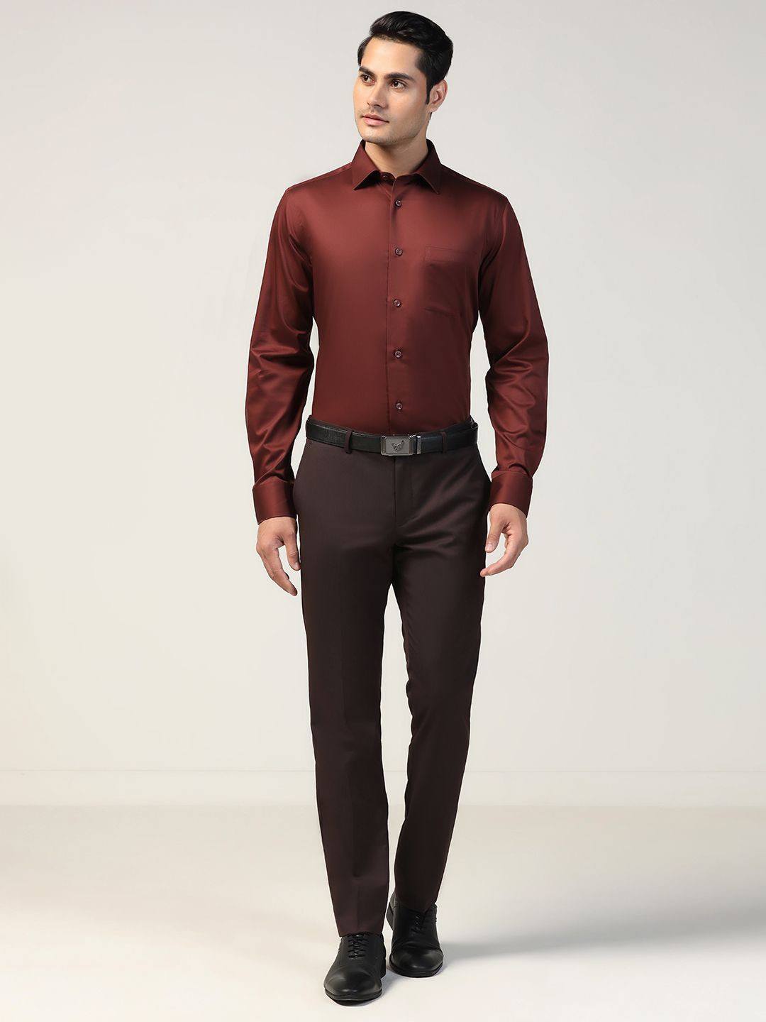 

Blackberrys Men Slim Fit Opaque Casual Shirt, Rust