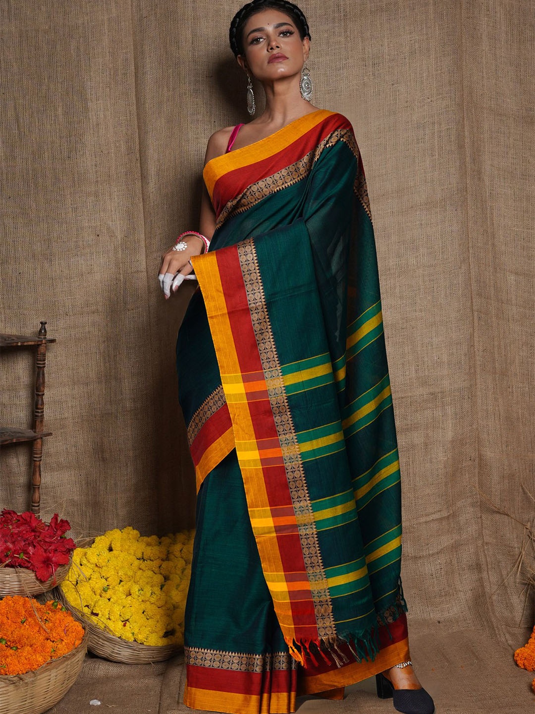 

Unnati Silks Zari Pure Cotton Handloom Narayan Peth Saree, Green