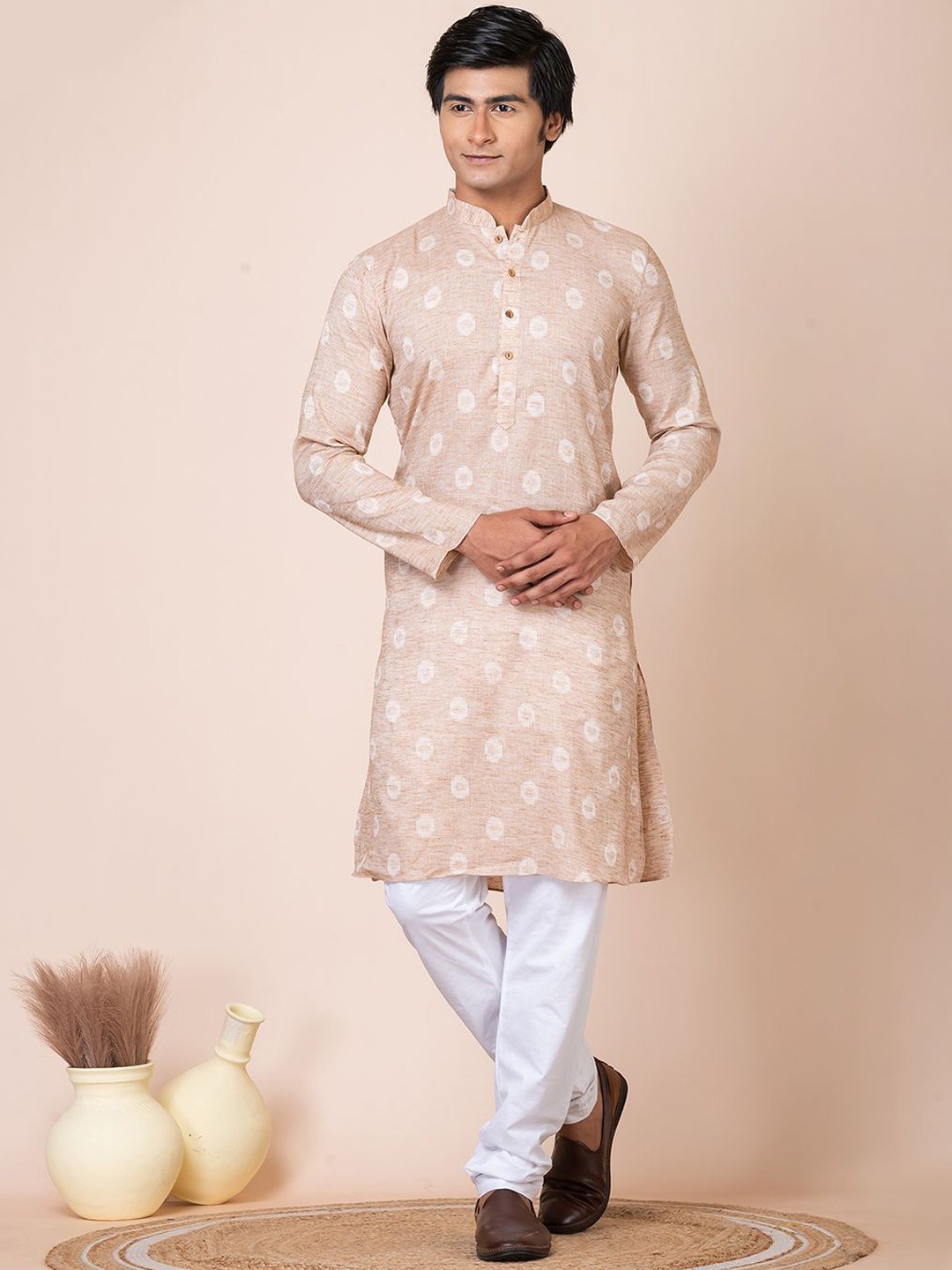 

HU - Handcrafted Uniquely Geometric Printed Cotton Straight Kurta, Beige