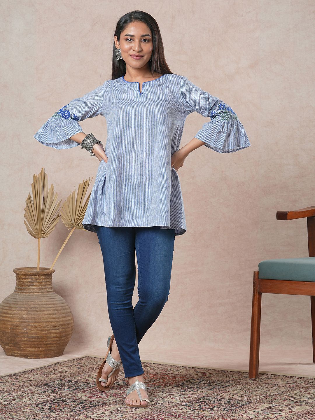 

KAMI KUBI Bell Sleeve Cotton Top, Blue