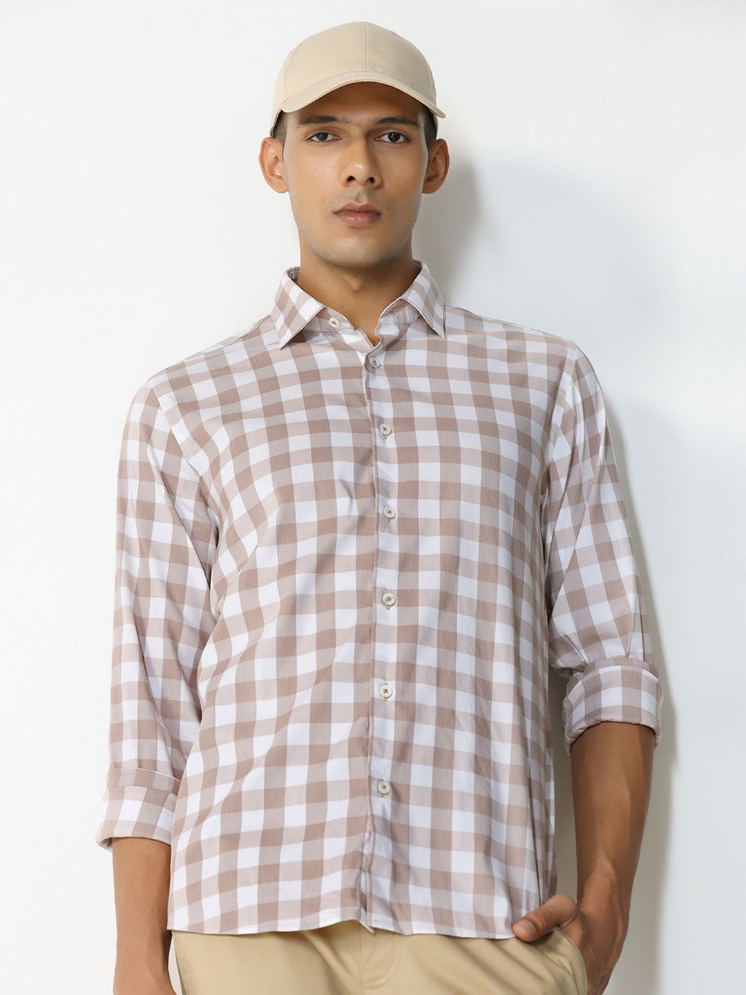 

Blackberrys Men Slim Fit Gingham Checks Opaque Checked Casual Shirt, Brown