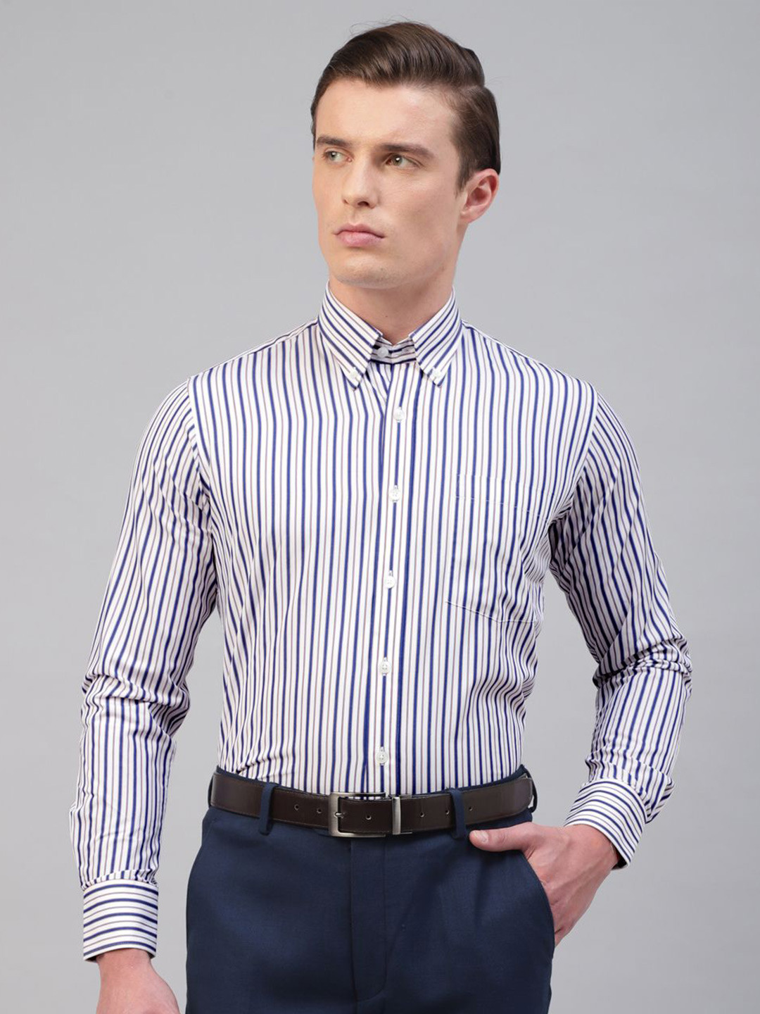 

Givo Men Opaque Striped Formal Shirt, Blue