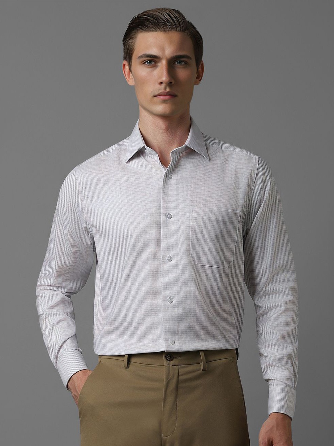 

Louis Philippe Men Opaque Formal Shirt, Grey