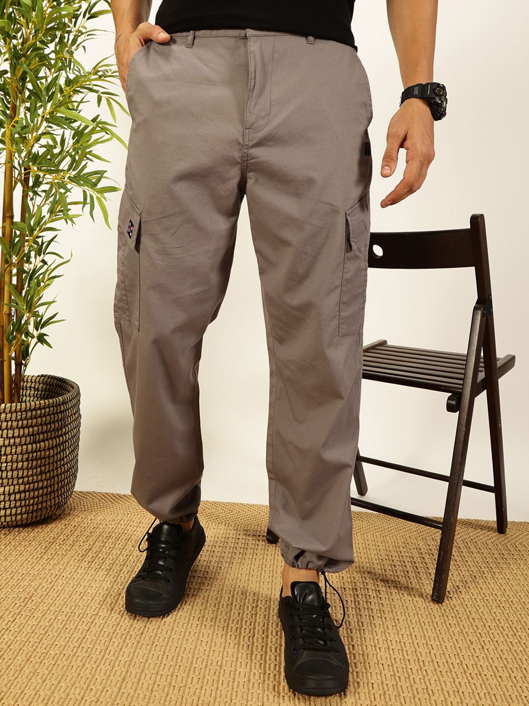 

Thomas Scott Men Smart Parachute Pure Cotton Cargo Trouser, Grey