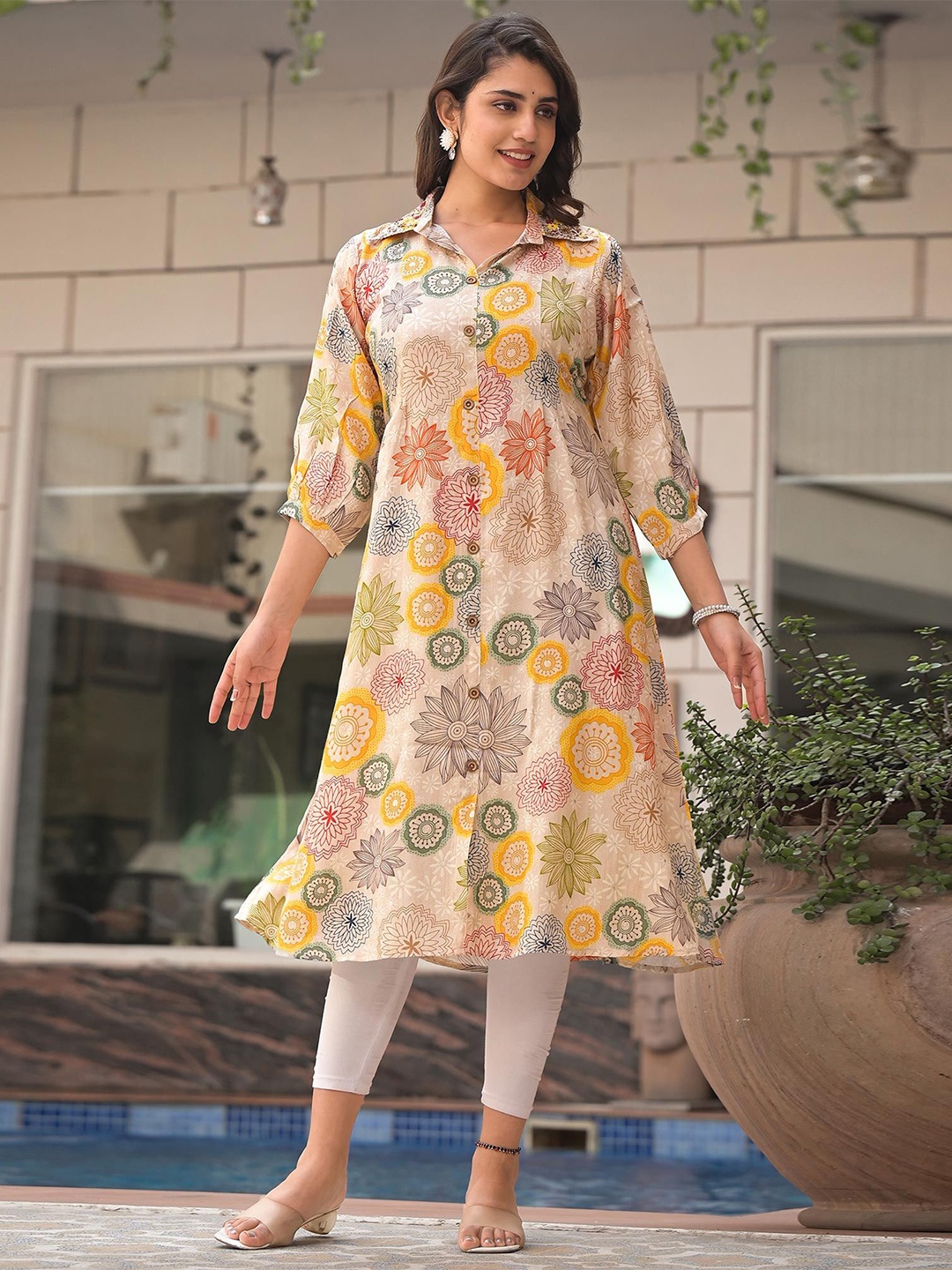 

Peachmode Floral Printed A-line Kurta, Yellow