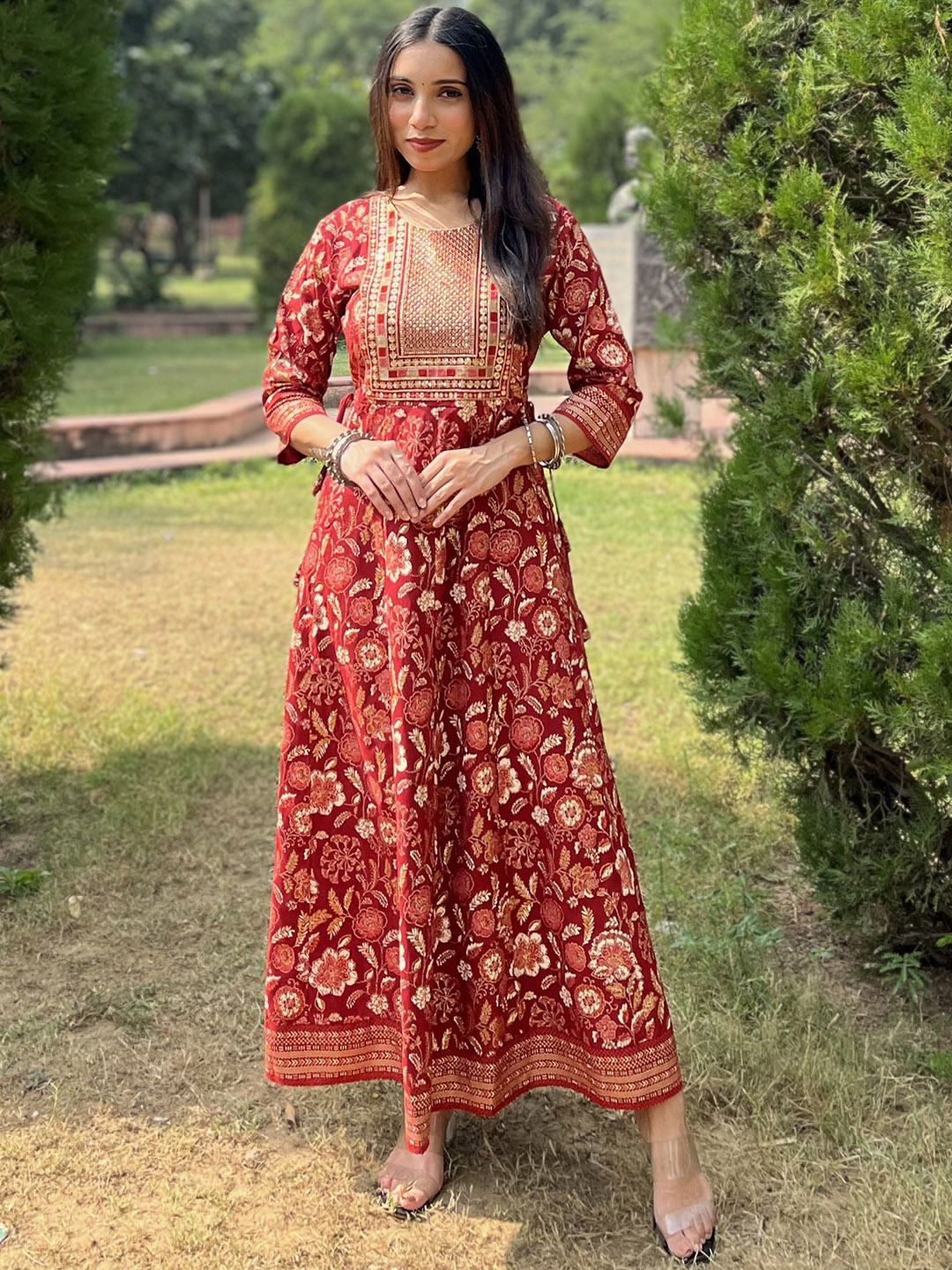 

KALINI Floral Printed Sequinned Round Neck Anarkali Kurta, Red