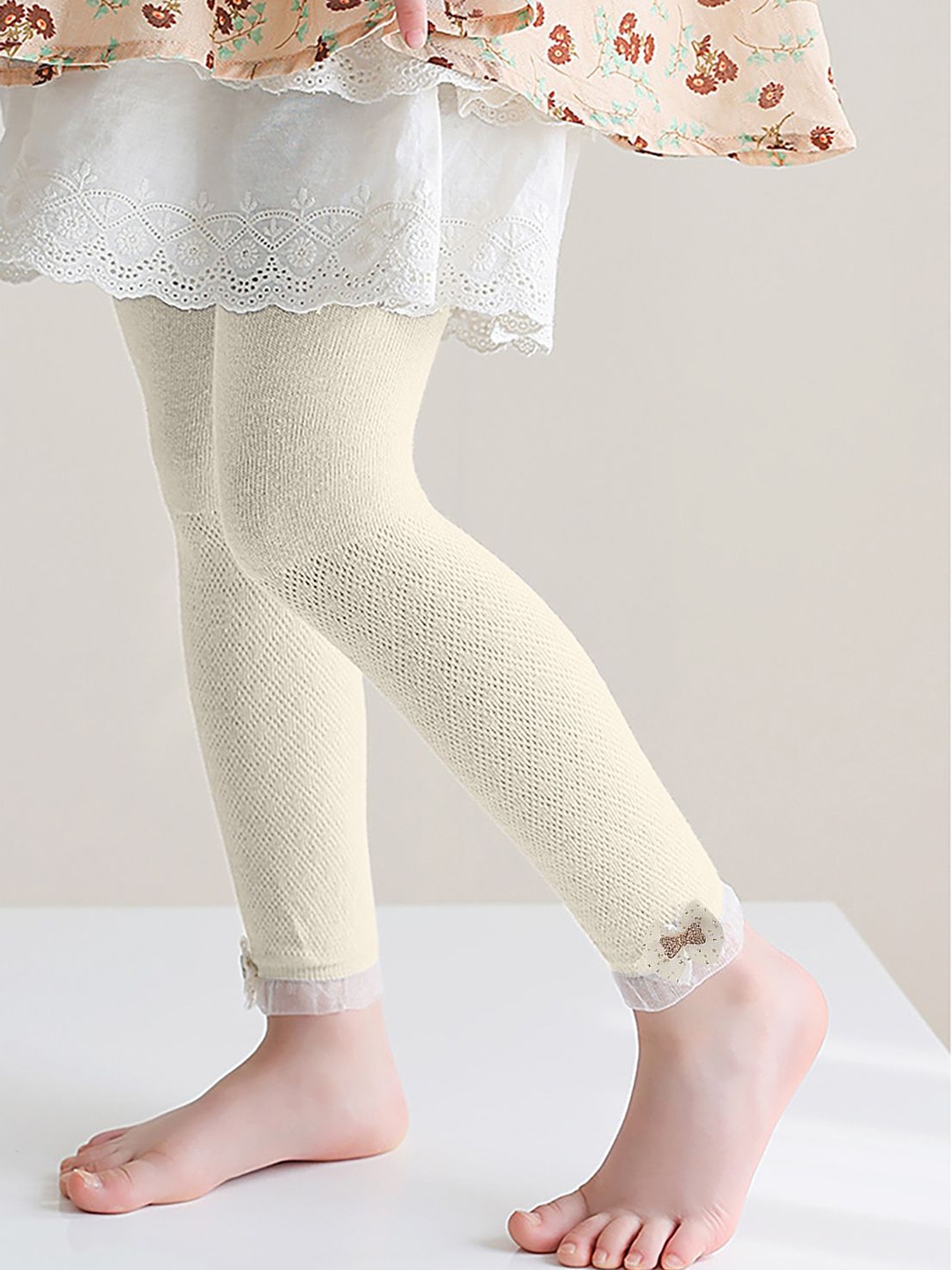 

SYGA Girls Self Design Ankle-Length Legings, Beige