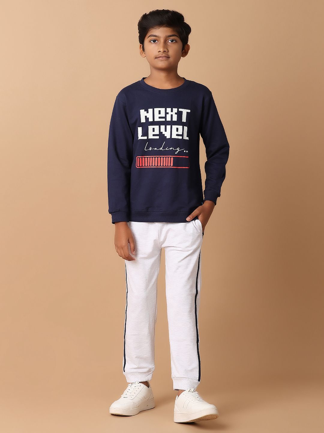 

V-Mart Boys Printed Pure Cotton Sweatshirt With Joggers, Navy blue