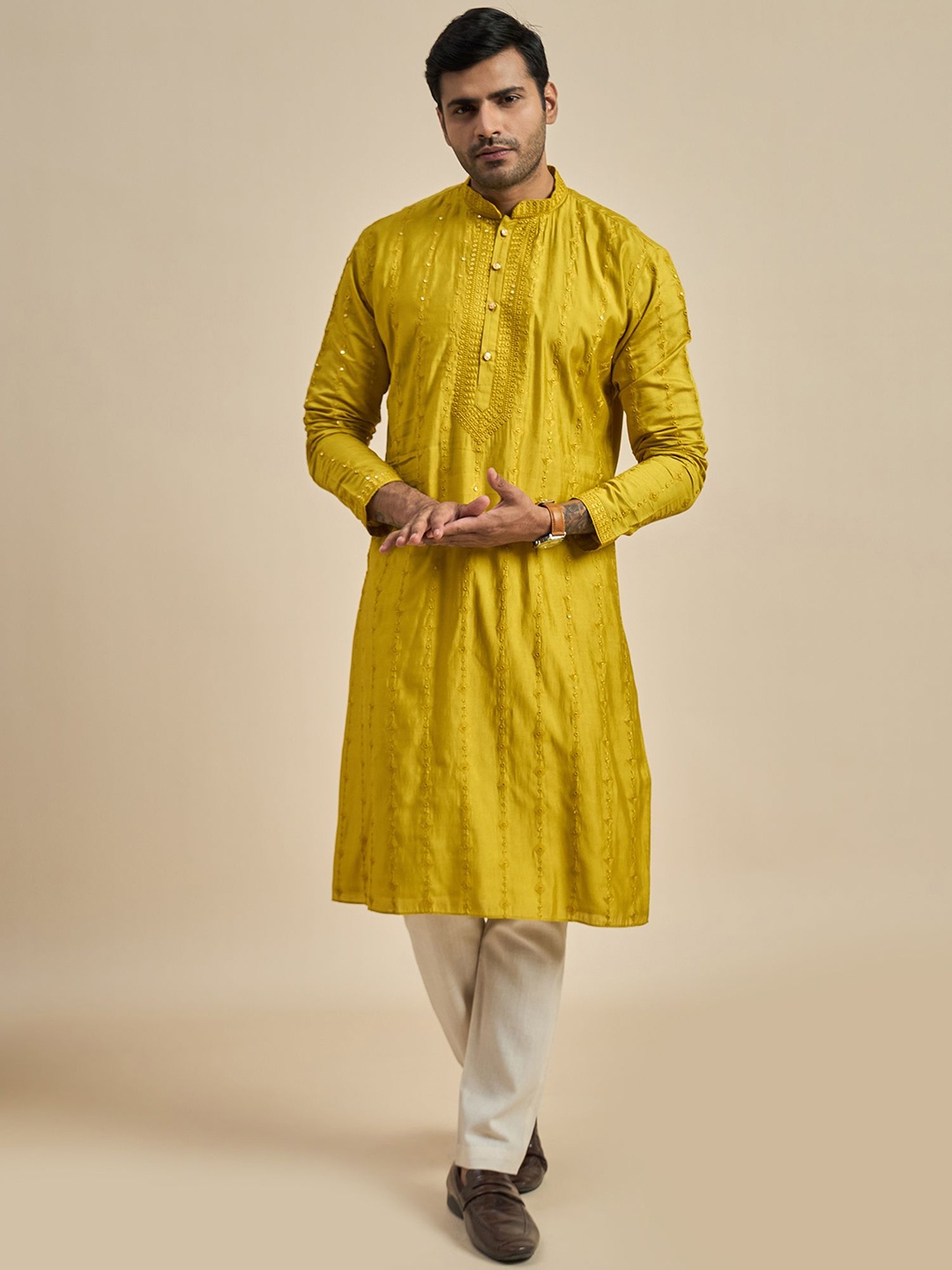 

Anouk Geometric Embroidered Thread Work Pure Silk Straight Kurta, Mustard