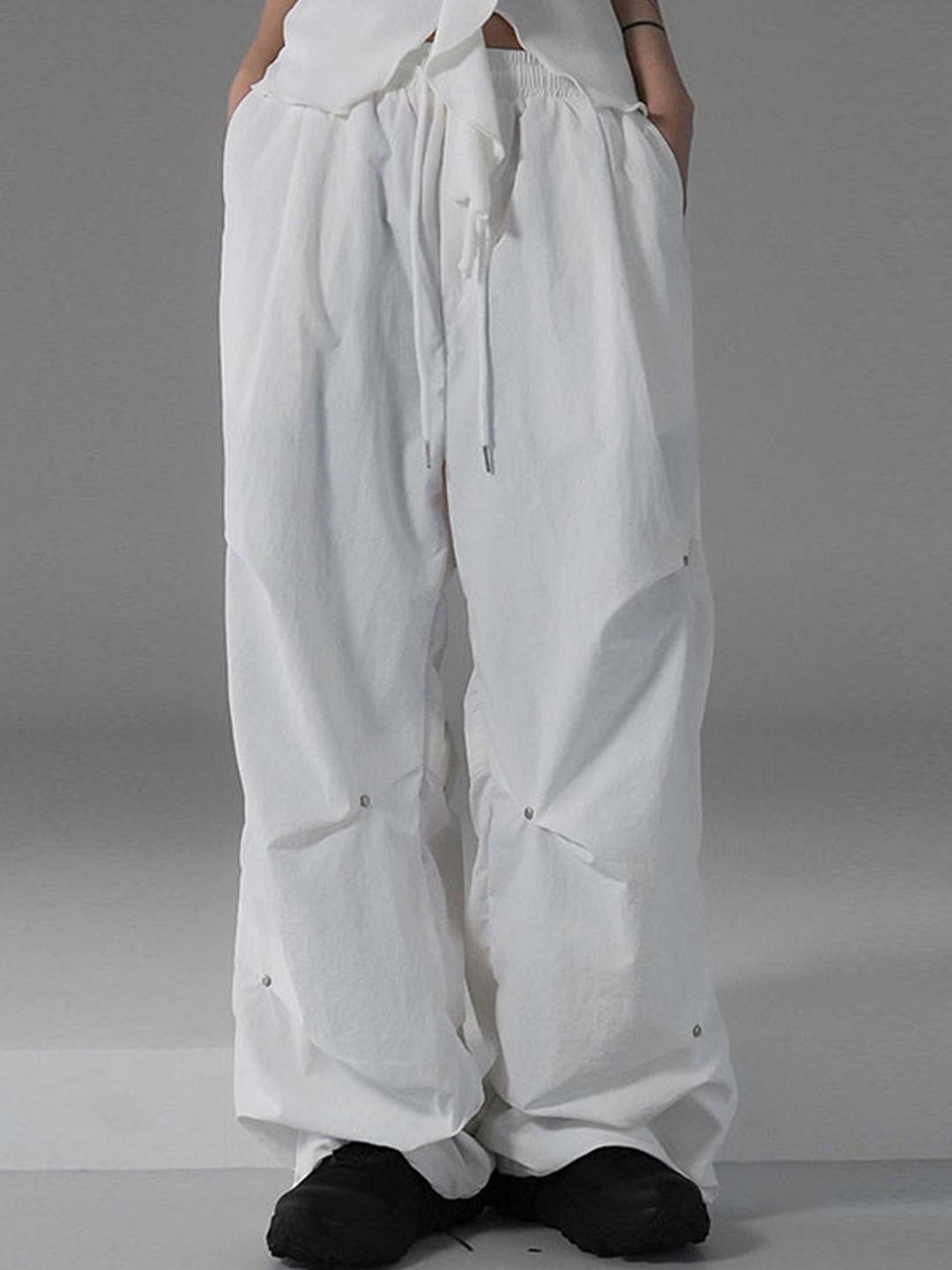 

LULU & SKY Women Straight Fit High-Rise Parachute Trousers, White