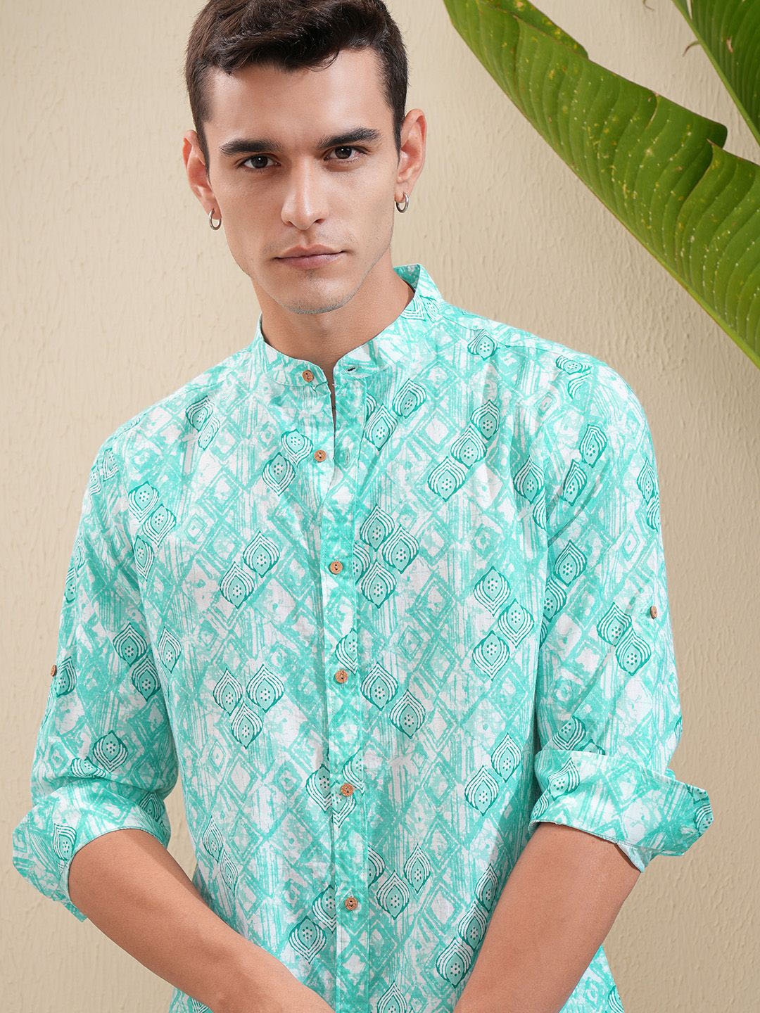 

HIGHLANDER Men Logo Placement Oversized Shirt, Turquoise blue