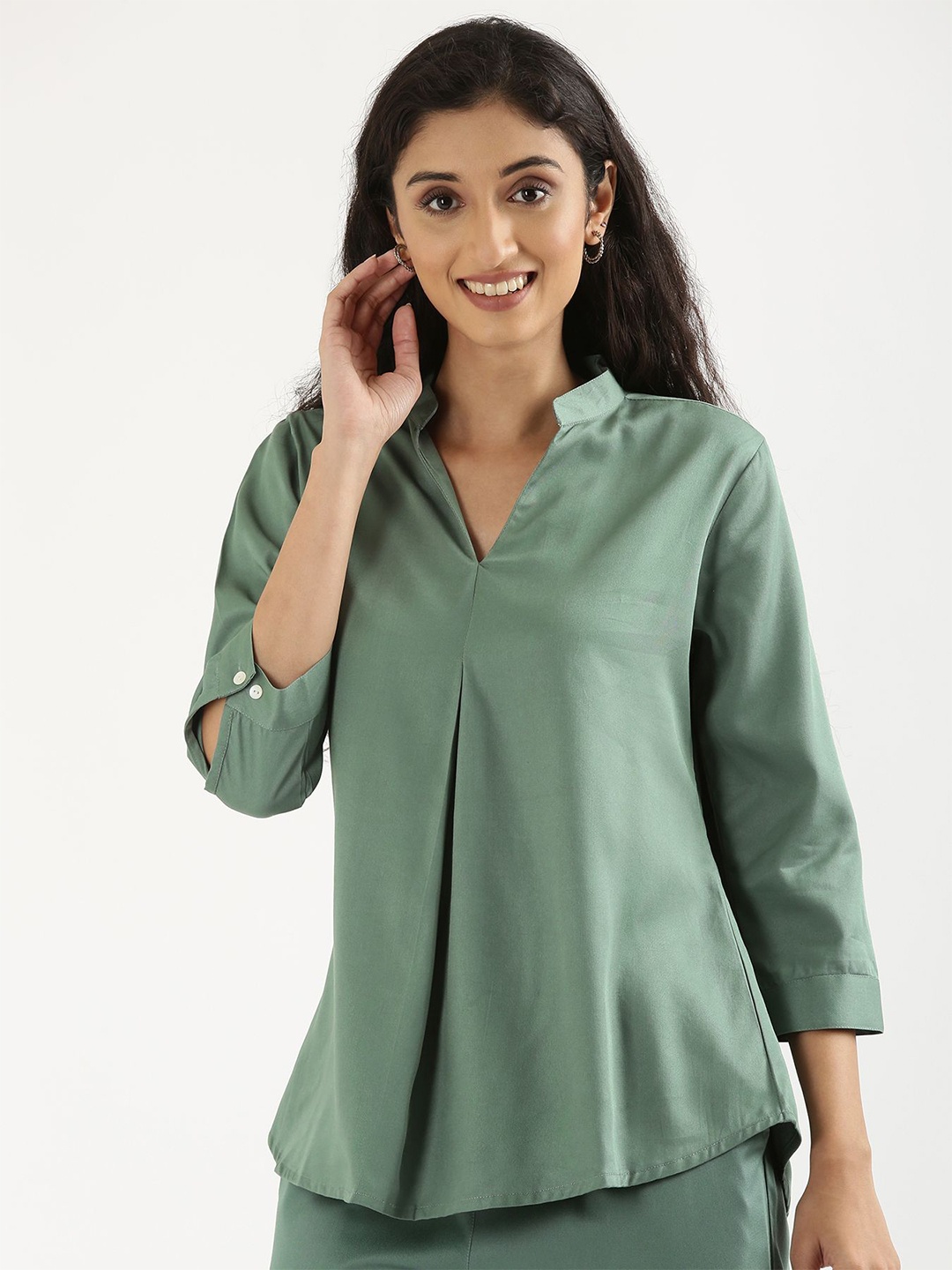 

SAADAA Solid Mandarin Collar Top, Green